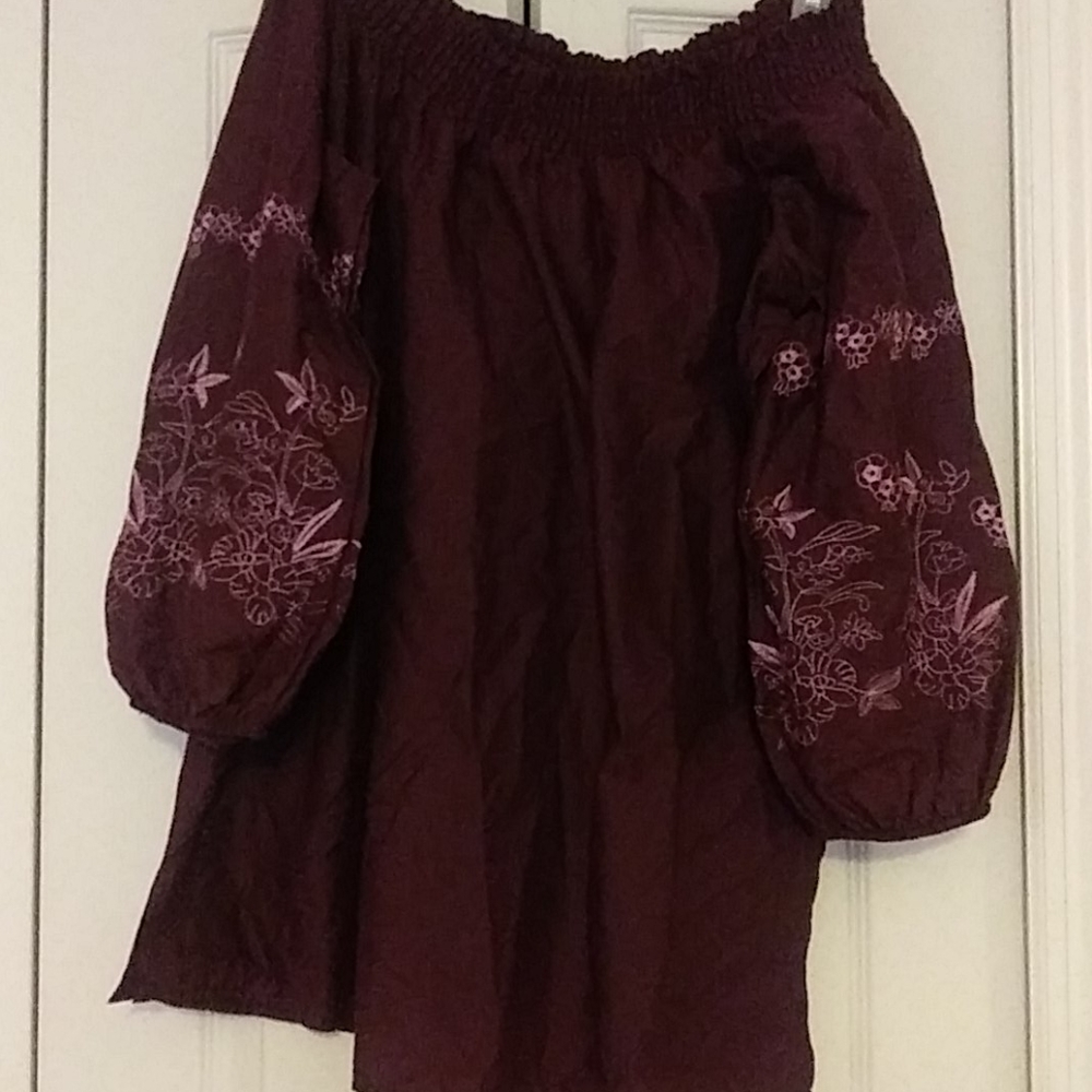 Top - Picture 3 of 3